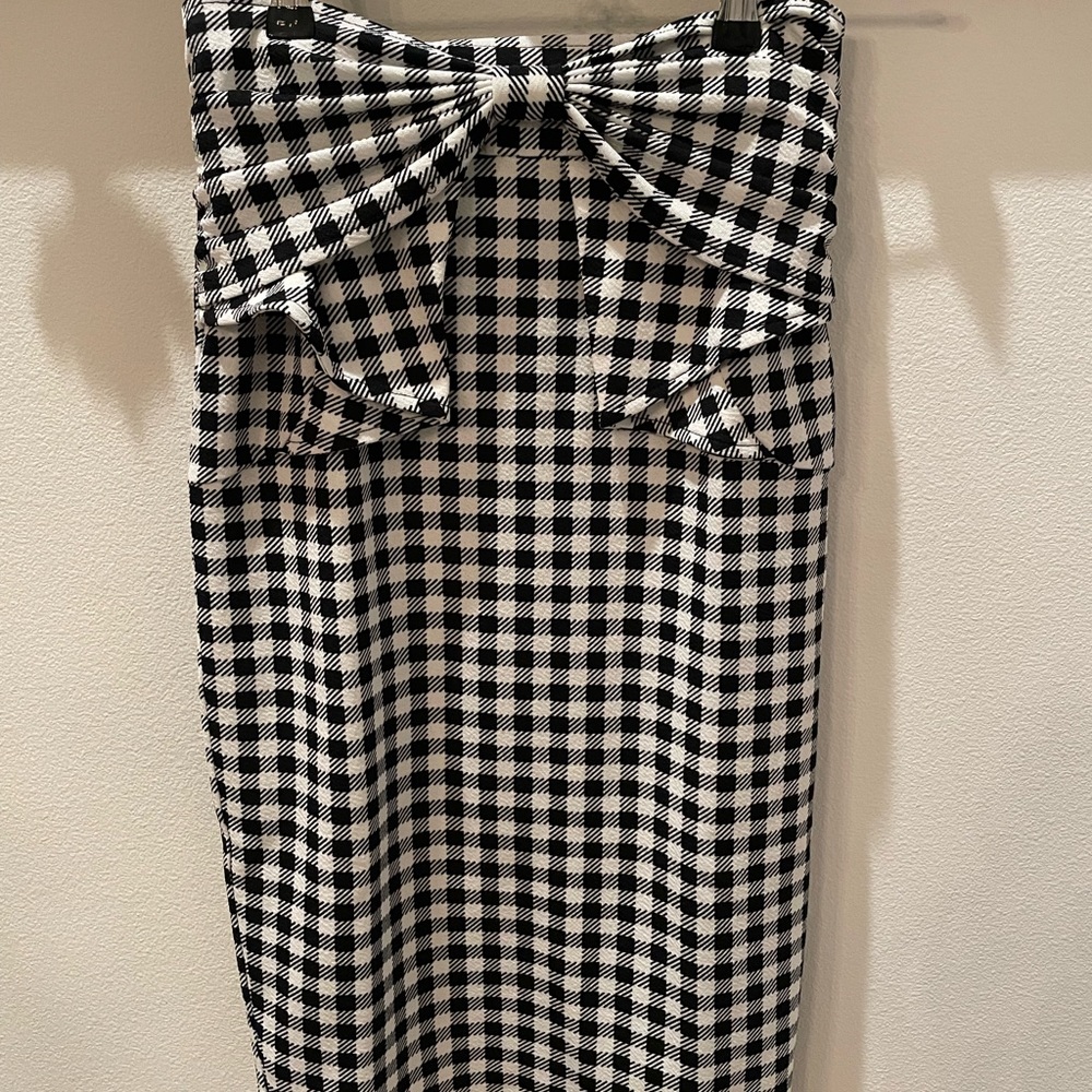 Amazing gingham pencil skirt